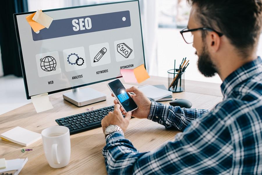 SEO: cos’è e perché affidarsi ad un’agenzia per il posizionamento sui motori di ricerca del tuo sito web